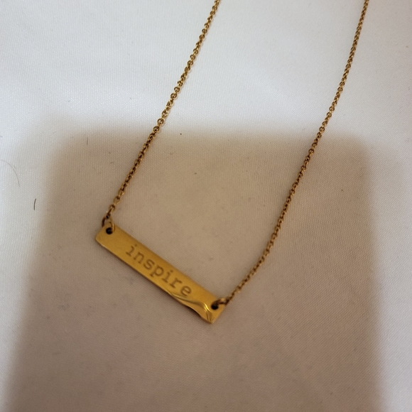 Jook And Nona Inspire 18 k Gold Plated Necklace - Picture 5 of 9
